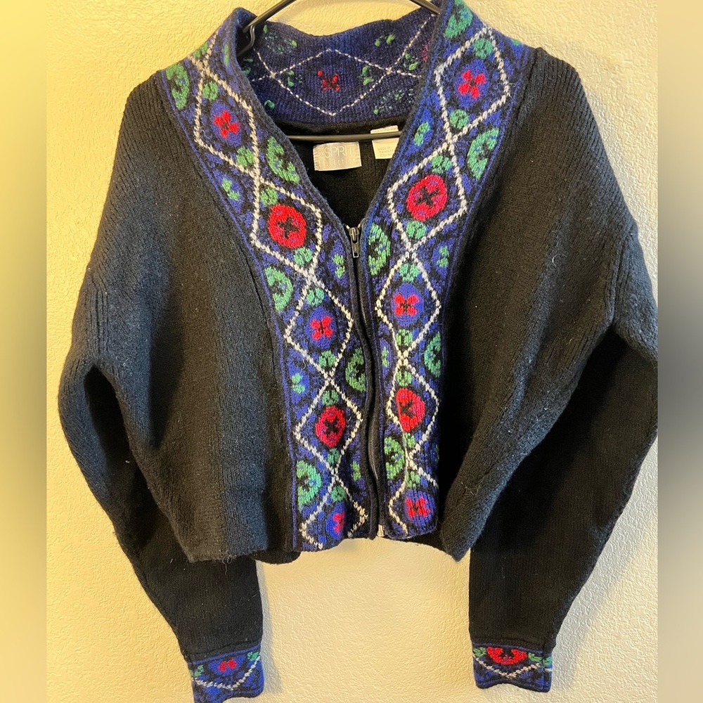 Esprit Vintage  Full Zipp Cropped Jacket ,Size Medium,100% wool